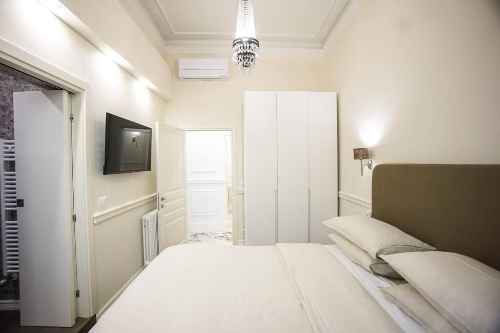 3 Bedroom Modern Luxury In Appartement Florence